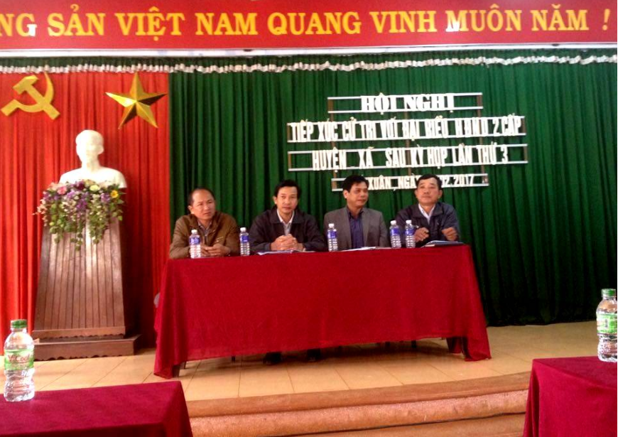 Xã Phú Xuân tổ chức hội nghị tiếp xúc cử tri với Đại biểu HĐND huyện và xã sau kỳ họp lần thứ III, nhiệm kỳ 2016 - 2021